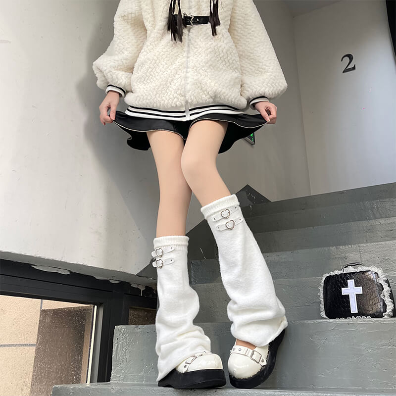 cutiekill-heart-buckles-leg-warmers-c0199