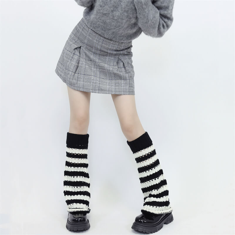 cutiekill-hollow-out-black-pink-y2k-leg-warmers-c0120