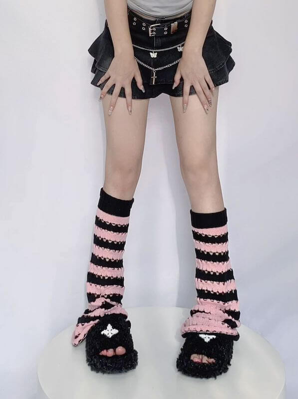 cutiekill-hollow-out-black-pink-y2k-leg-warmers-c0120