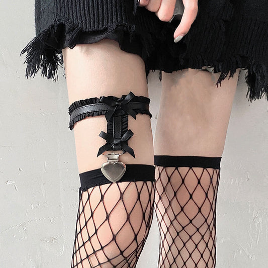 cutiekill-lolita-punk-heart-clip-lace-bow-garter-g0005