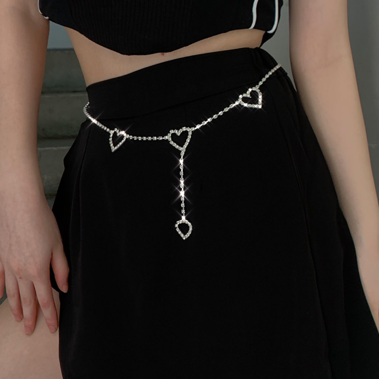 cutiekill-sparkling-hearts-waist-chain-b0038