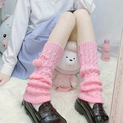    cutiekil-lolita-fluffy-pompon-leg-warmer-c0058