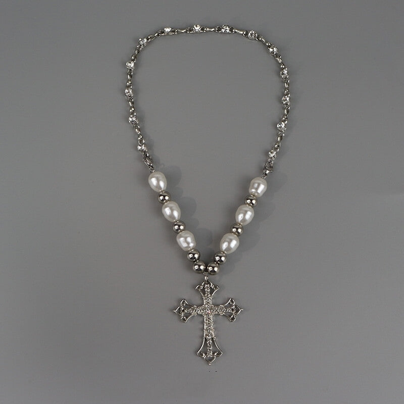 cutiekill-alt-pearl-cross-necklace-ah0400-1