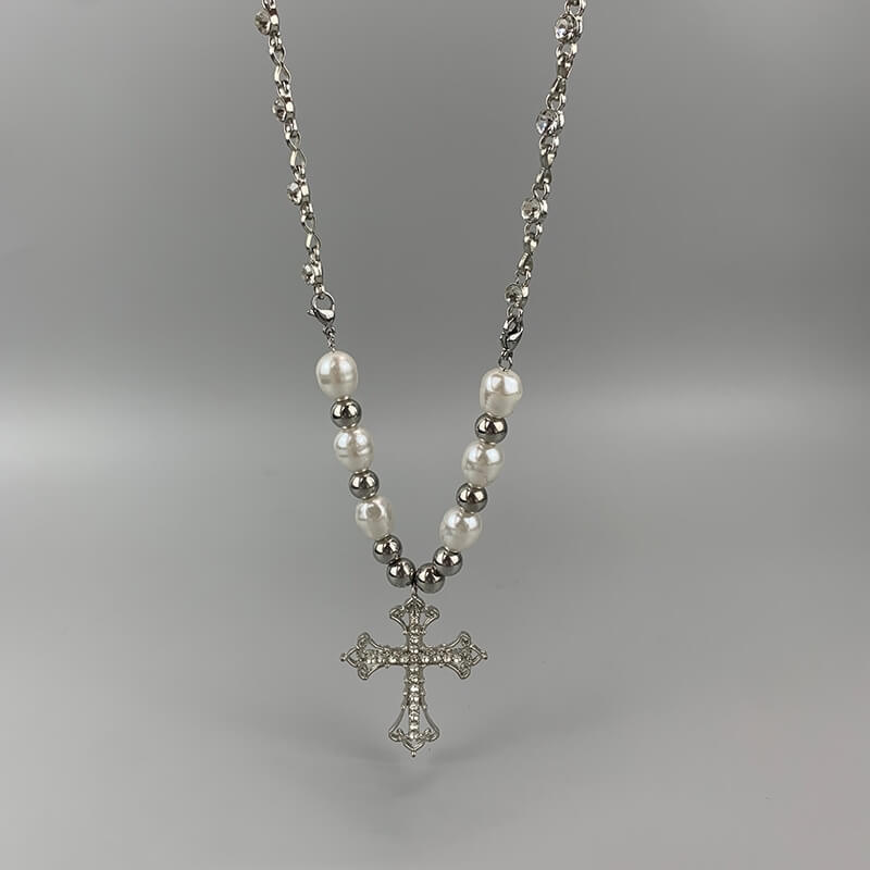 cutiekill-alt-pearl-cross-necklace-ah0400-3