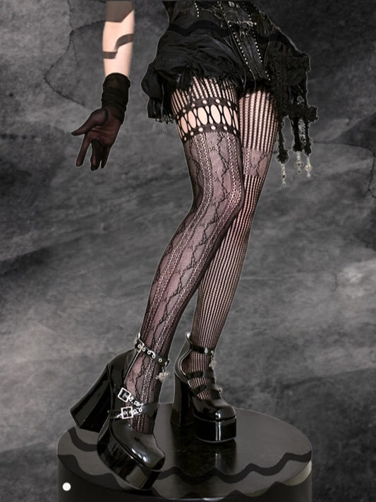 cutiekill-alternative-hollow-out-tights-c0427-1 600