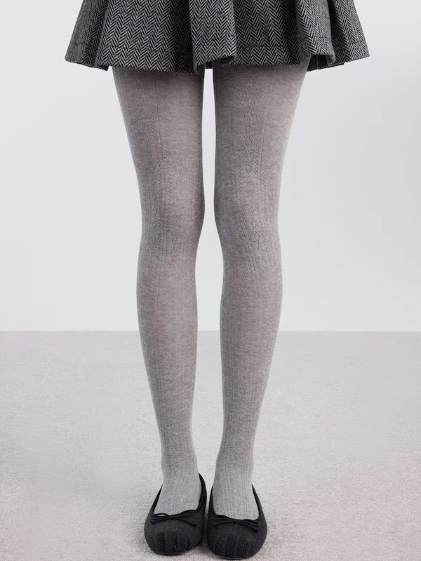 cutiekill-autumn-vibes-diamond-stripe-tights-c0559