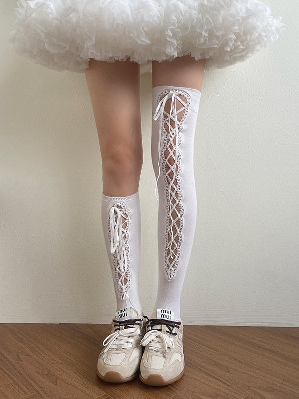 cutiekill-coquette-ribbon-lace-up-stockings-c0568