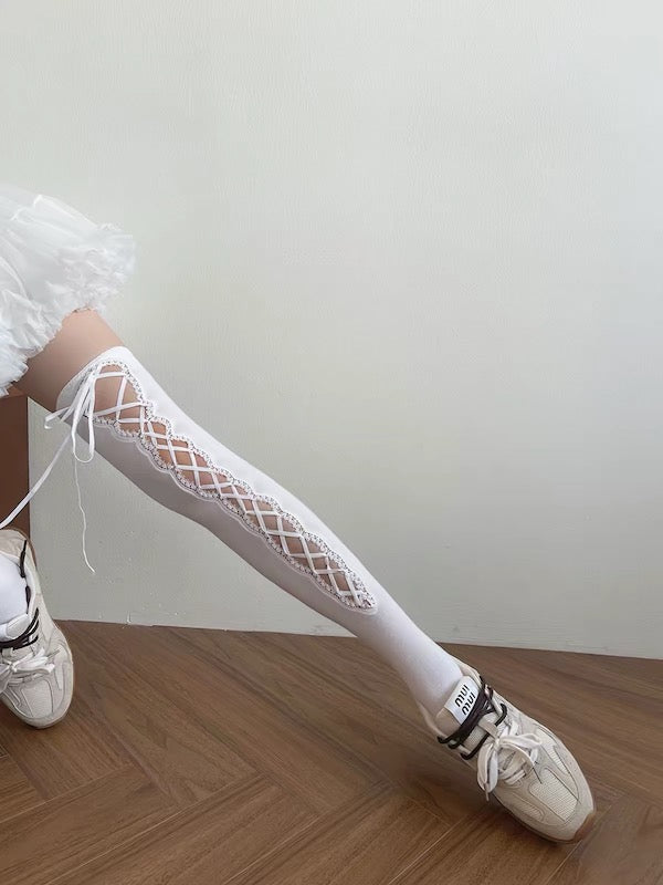 cutiekill-coquette-ribbon-lace-up-stockings-c0568