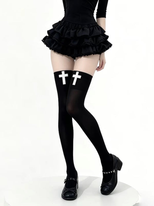 cutiekill-cross-over-knee-stockings-c0547