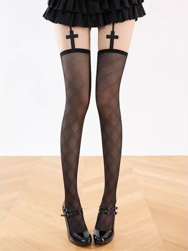 cutiekill-dark-cross-argyle-suspender-stockings-c0544-1