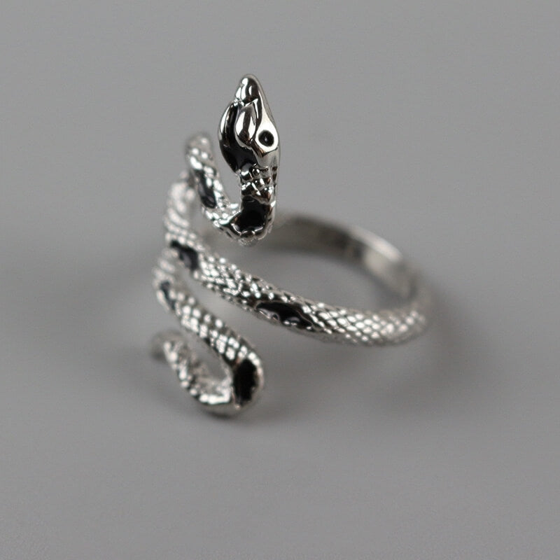 cutiekill-dark-serpent-open-ring-ah0679