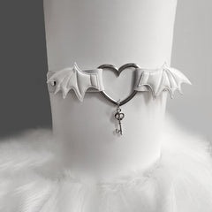 cutiekill-devil-wings-heart-key-punk-garter-ah0803