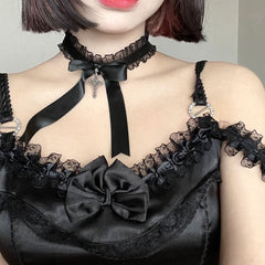 cutiekill-gloomy-coquette-cross-lace-choker-ah0804