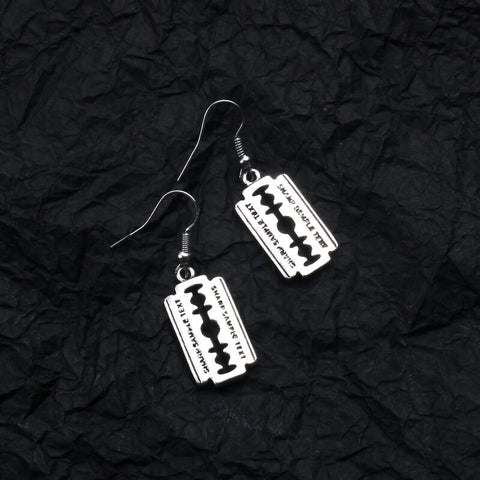 Gothic doll earrings – Cutiekill