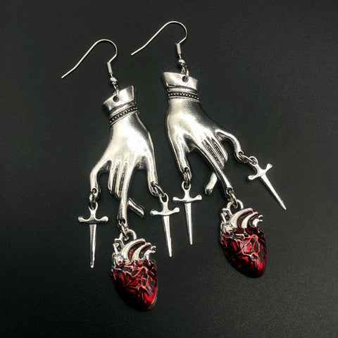 Gothic doll earrings – Cutiekill