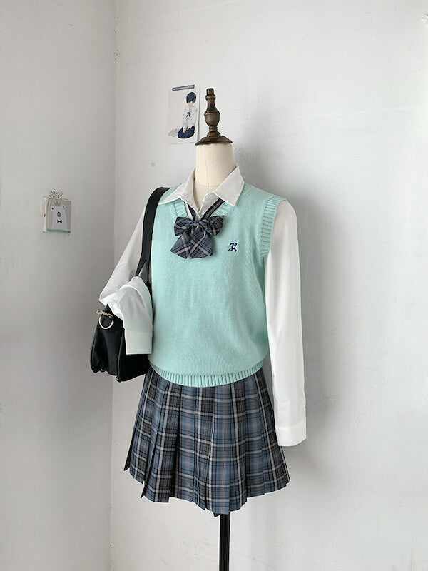 cutiekill-jk-embroidered-solid-color-sweater-vest-jk0071