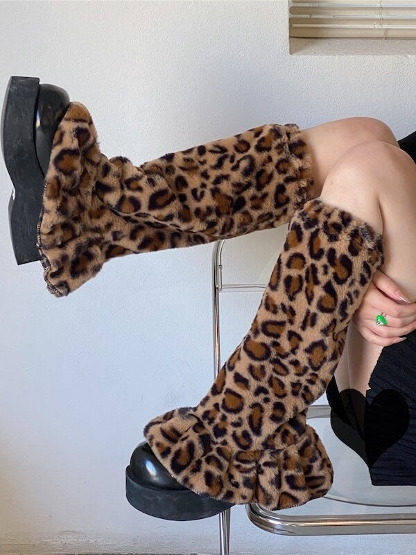 cutiekill-leopard-y2k-faux-fur-leg-warmers-c0113