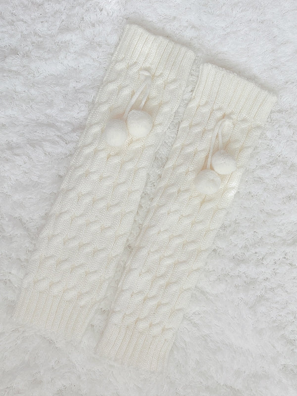 cutiekill-pompon-twist-leg-warmers-c0065