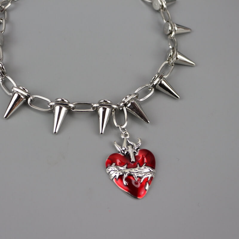 cutiekill-red-heart-in-darkness-necklace-ah0779