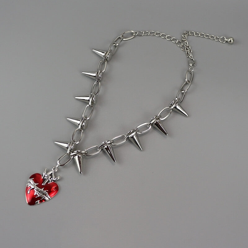 cutiekill-red-heart-in-darkness-necklace-ah0779