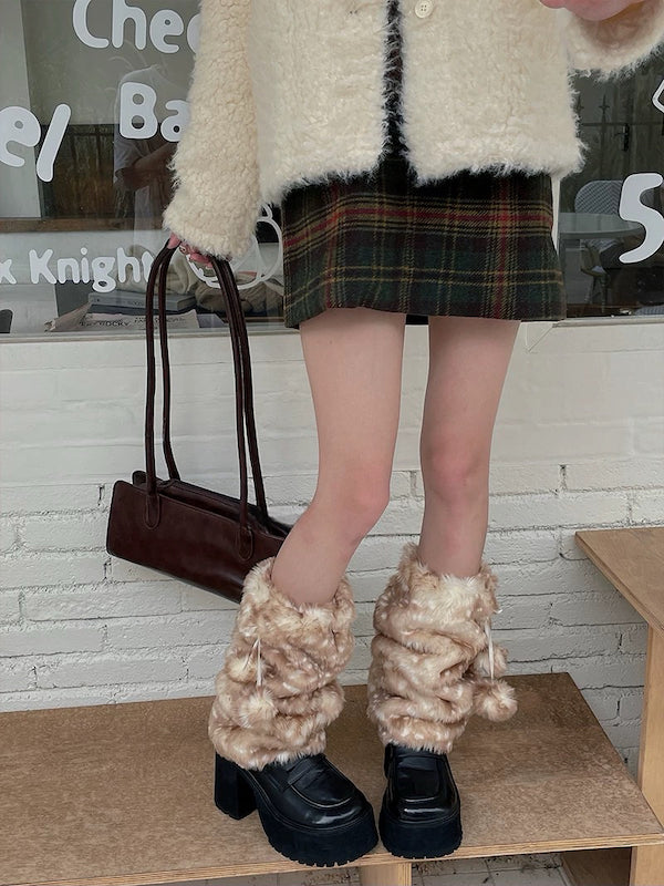 cutiekill-soft-deer-cozy-faux-fur-leg-warmers-c0468