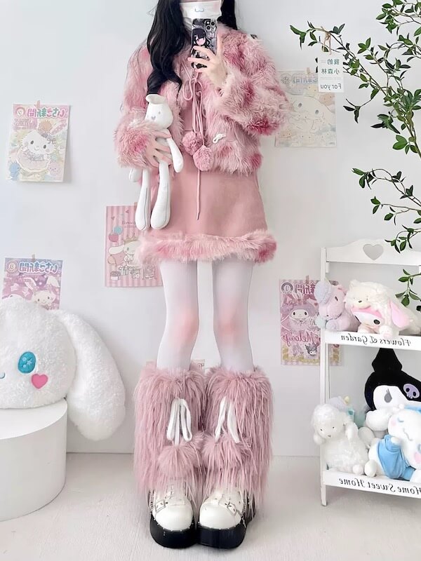 cutiekill-spicy-y2k-candy-fur-leg-warmers-c0475