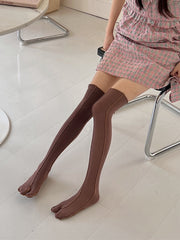 Vintage lines tabi stockings