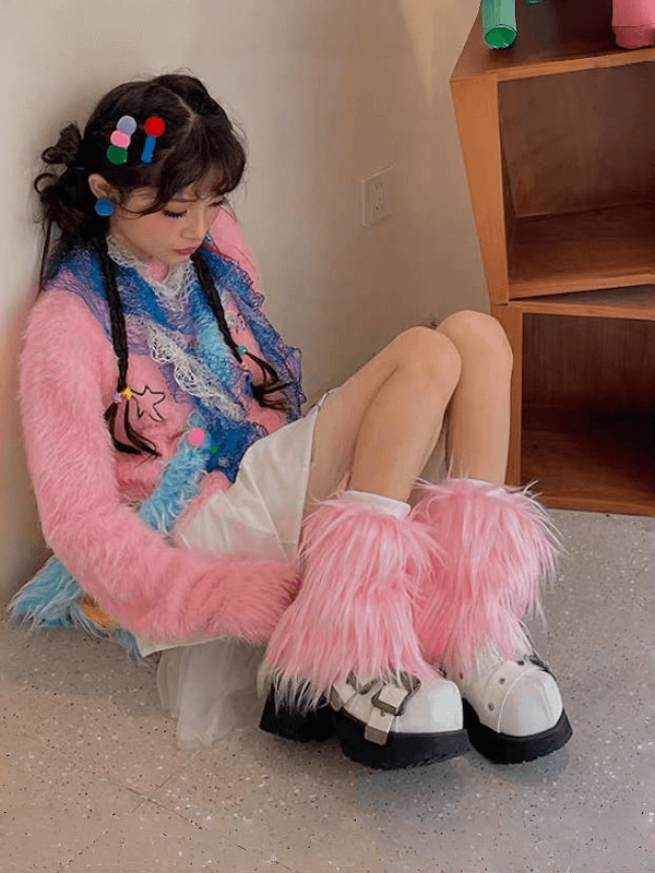 cutiekill-y2k-pink-furry-leg-warmers-c0472