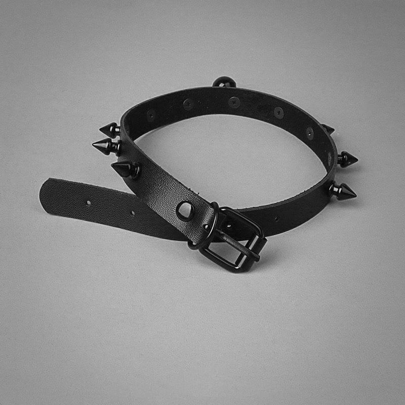     cutiekill-black-rivet-bell-choker-ah0201-5