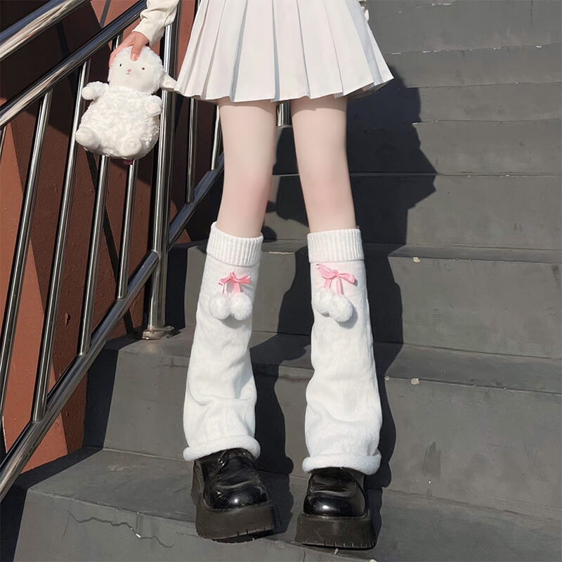 Fluffy pompon girly leg warmers – Cutiekill