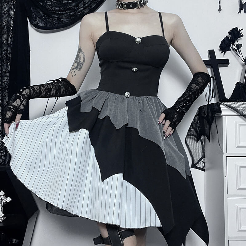 cutiekill-gothic-mood-asymmetric-suspender-dress-ah0270