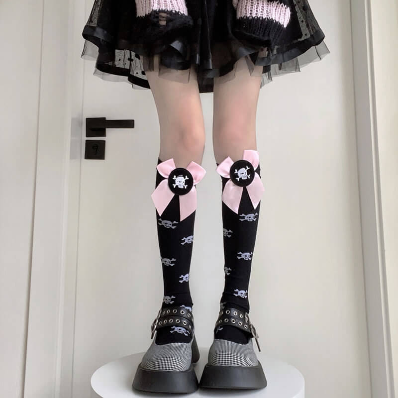cutiekill-harajuku-lolita-pink-bow-skull-stockings-c01002