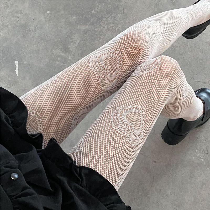 cutiekill-hearts-vintage-lace-tights-c0099