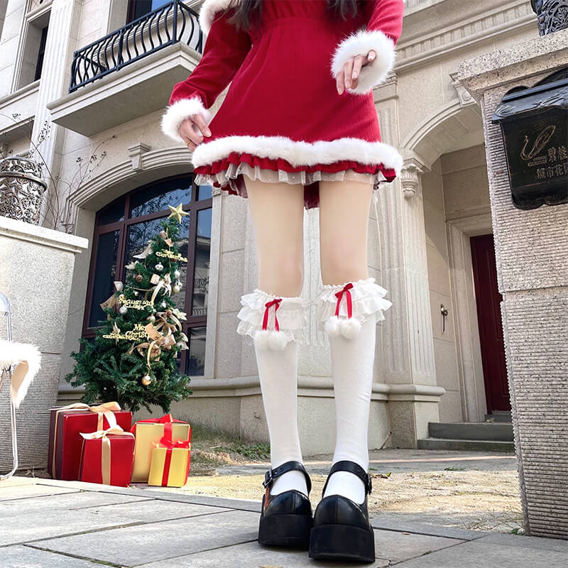 cutiekill-layered-pompon-christmas-stockings-x0004