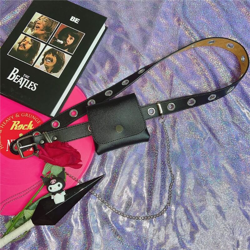    cutiekill-punk-gothic-chain-belt-purse-c00579