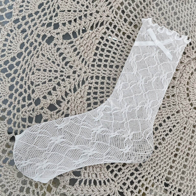cutiekill-soft-candy-lace-socks-c0237