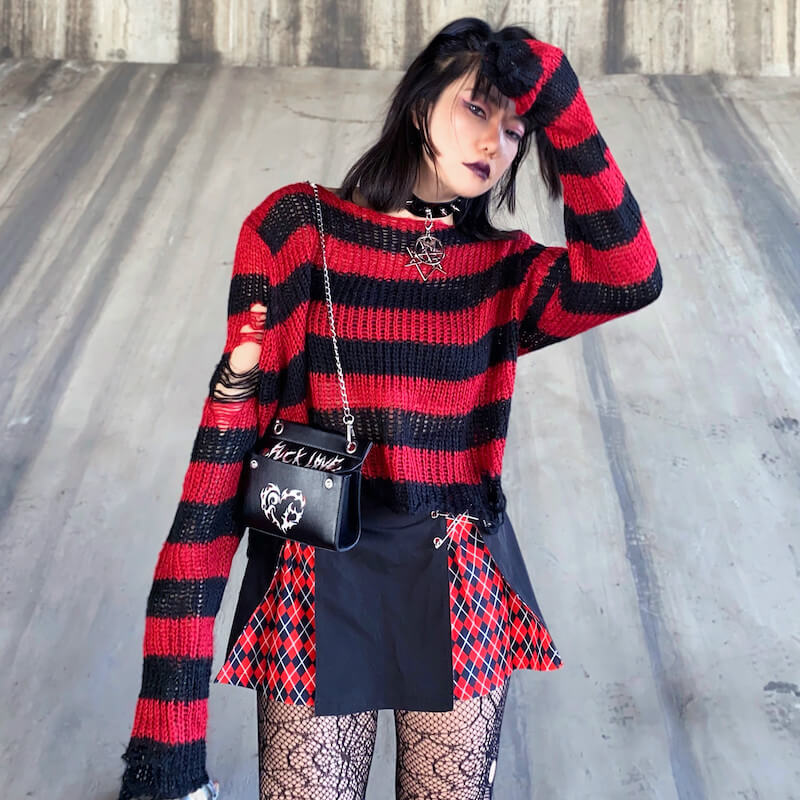 cutiekill-tear-punk-rock-y2k-crop-top-stripes-sweater-ah0067