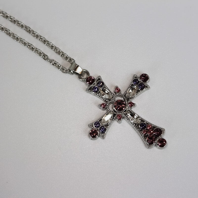 cutiekill-vintage-punk-diamond-cross-necklace-ah0054